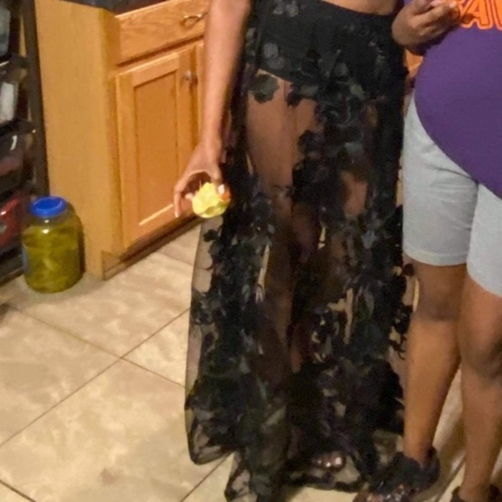 Black, Lace, two-piece skirt and sweetheart halter top size small